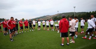 Rebocho ile yollar ayrıldı