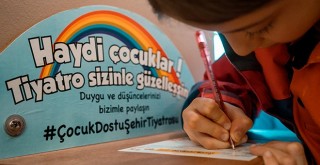 Şehir Tiyatroları’nda çocukların sesi yükseliyor