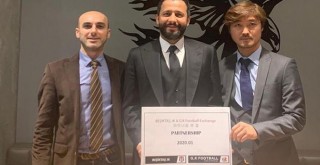 Güney Koreli genç futbolcular Beşiktaş'ta yetişecek