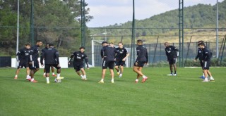 Yoğun tempo sürüyor