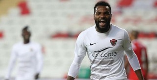 Beşiktaş beklemede! Boupendza transferinde flaş gelişme