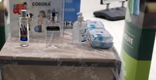 Beşiktaş'ta marketlerde corona önlemi