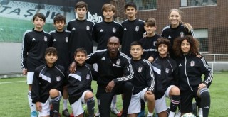 Atiba, genç sporcularla buluştu