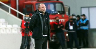 Sergen Yalçın: Şampiyonluğun en büyük adayı biziz