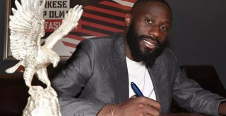 Beşiktaş, Arthur Masuaku ile yeni sözleşme imzaladı!