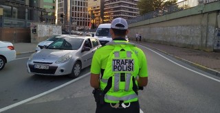 Çakarlı araç denetimi