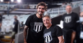 Barış Murat Yağcı Beşiktaş için 125 bin TL'lik bağış topladı