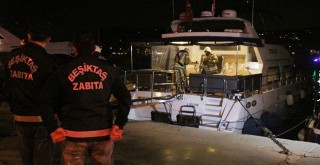 Bebek Sahili'nde teknede yangın çıktı