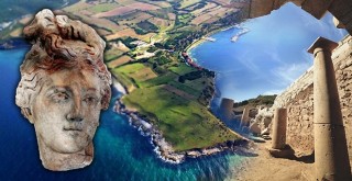 Parion Antik Kenti ve ihtişamının simgesi Roma Tiyatrosu