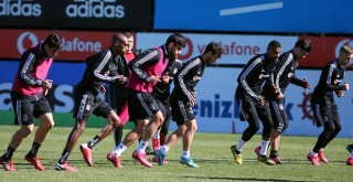 Kondisyon ve taktik çalıştılar