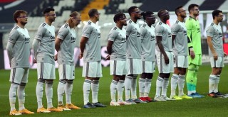 Vodafone Park'ta futbolcular epilepsi için baktı