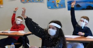 Koronavirüs riski çocuklarda daha düşük (Bilimsel araştırma)