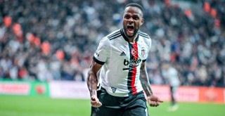 Beşiktaş'ta Larin'le ilgili flaş gelişme!