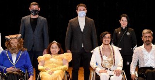 Engelsiz Sanat Topluluğu Paradance Dünya Şampiyonası'nda