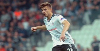 Beşiktaş Dorukhan Toköz ile anlaştı
