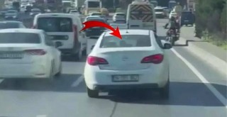 Beşiktaş'ta trafikte seyir halindeyken yanındaki kadını darbetti