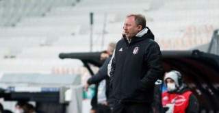 Sergen Yalçın: ‘Bizi hedefte tutan bir galibiyet aldık’