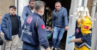 Banyoda bayılan emekli öğretmeni itfaiye ve polis kurtardı