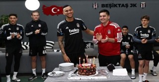 Josef'in Doğum Gününü Kutladılar