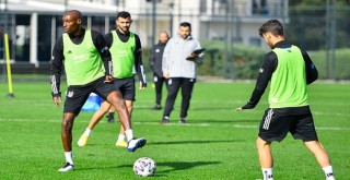 Hazırlıklar devam ediyor