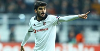 Beşiktaş ile Fatih Aksoy'un yolları ayrıldı