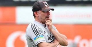 Sakatlıklar Sergen'in elini kolunu bağladı