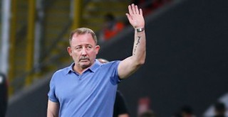 Sergen Yalçın: “Bu sezon hiçbir zaman unutulmayacak”