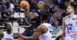 Beşiktaş Sompo Sigorta'da galibiyet coşkusu