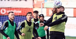 Beşiktaş'ta Başakşehir maçı hazırlıkları sürüyor