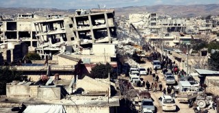 Yabancı basında flaş iddia! Deprem yardımı adı altında silah gönderilmiş