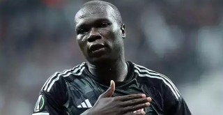 Aboubakar'ın kaderini Teknik Direktör Fernando Santos belirleyecek!