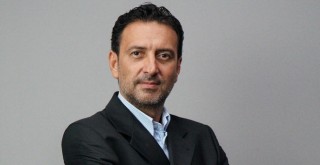 Bir haber işinden etti! Gazeteci arkadaşlarından destek yağdı!