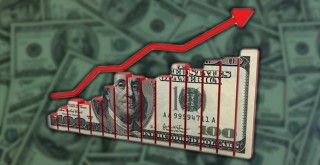 Dolar rekor yeniledi