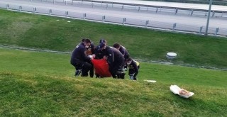 Beşiktaş'ta yol kenarında kahvaltı yaparken vuruldu