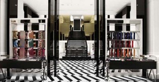 Ünlü markalar kepenkleri kapattı, hisseler düştü