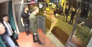 Beşiktaş’ta gece iki kadın olay çıkardı!