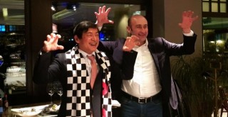 Uzakdoğu'da gönüller kazanmaya devam