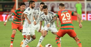 Spor yazarlarından Beşiktaş sözleri!