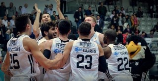 Beşiktaş İzmir'de