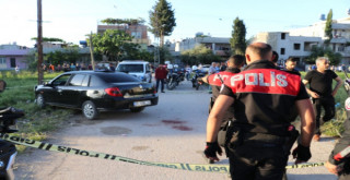 Dur ihtarına uymayan otomobil sürücüsüne polis kurşunu