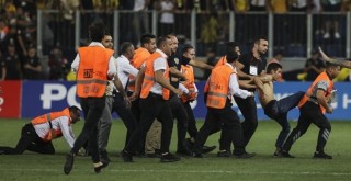 Ankaragücü-Beşiktaş maçının özel güvenlik şirketinden Ahmet Çakar ve Erman Toroğlu'na tepki!