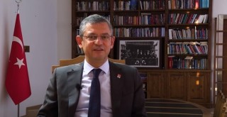 Özgür Özel’den yeni yıl mesajı: Bu ülkeyi gençlerimize yakışır bir ülke haline getireceğiz