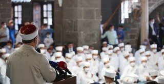 Diyanet Akademisi'ne sınırsız olanak