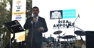 Beşiktaş Belediye Başkanı Rıza Akpolat Bebek Şenliği'nde İstanbullular ile buluştu