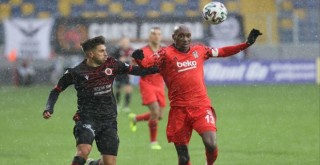 Atiba Hutchinson'dan durum değerlendirmesi
