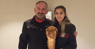 Siyahbeyazlı sporcu Ezgi Kaya üçüncü oldu