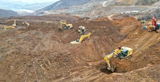 İliç’te işçiler göçük altındayken 4 günde 11 madene onay!