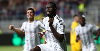 Beşiktaş'ta Omar Colley'den gollere devam!