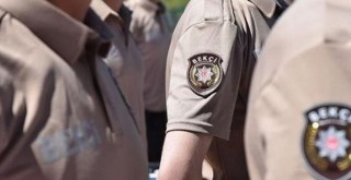 Mahalle muhafızı, polis yardımcısı veya mahalle polisi denilsin