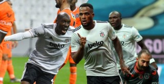 Aboubakar ve Larin oynadıkları futbolla göz dolduruyor